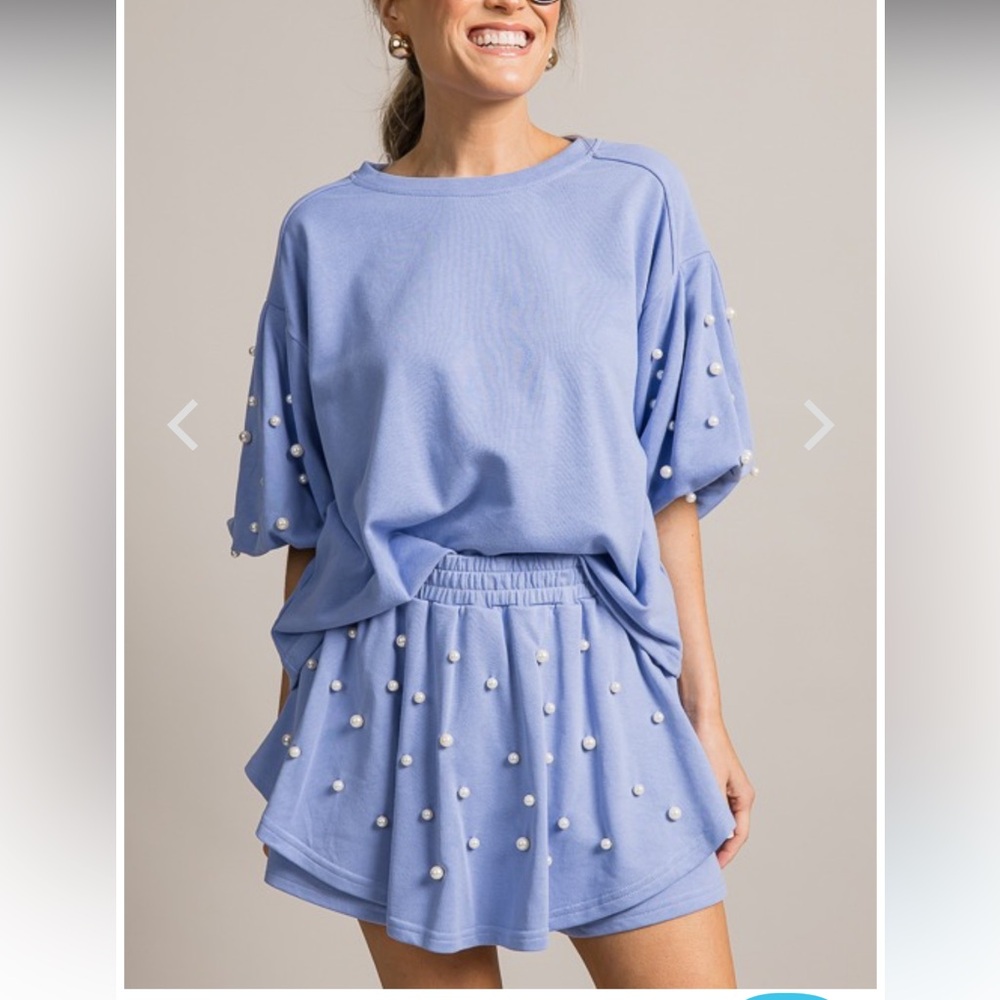Pearl chambray top and short set size medium
